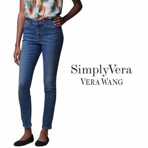 Simply Vera Skinny Cropped Blue Jeans, Size 6